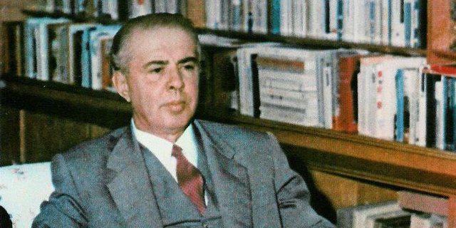 Plani sekret i mjekëve italianë për t'u larguar nga regjimi