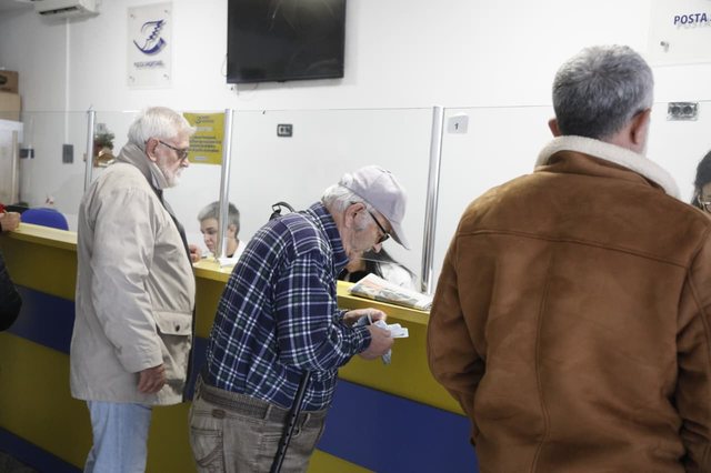 Pensionistët në radhë për bonusin e fundvitit!