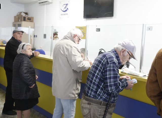 Kur pamjet flasin vetë/ Nis shpërndarja e shpërblimeve