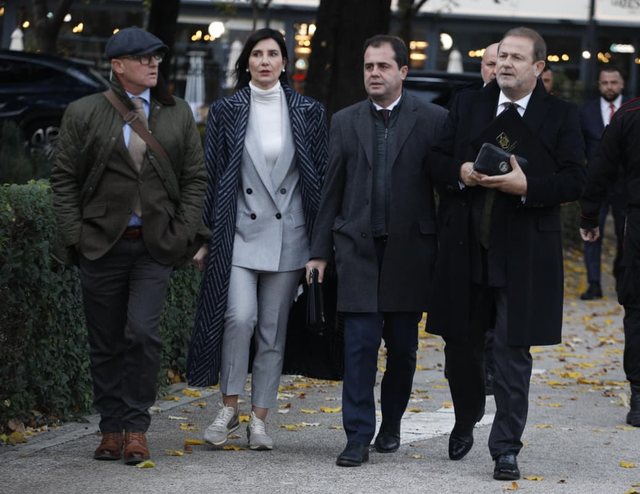 Foto/ Pas një jave mungesë, deputetët u rikthyen në Kuvend.