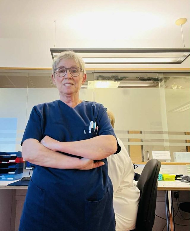 Si trajtohet mosha e tretë në Gjermani! Flet mjekja geriatre Dr.