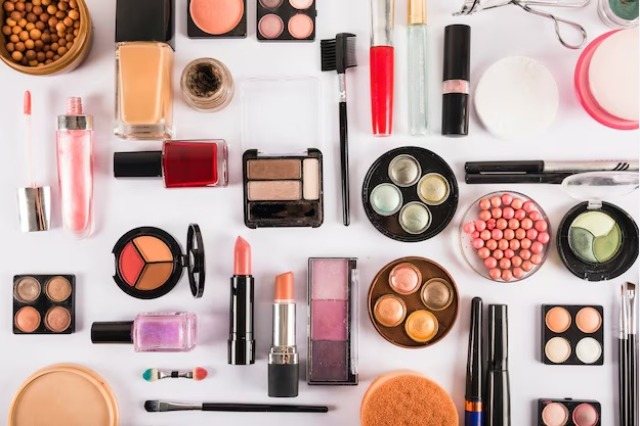 Pse azbesti është i rrezikshëm kur gjendet në