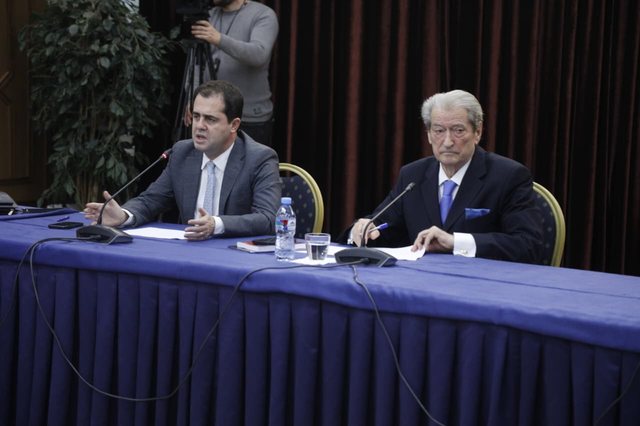 Berisha mbledh aleatët. Ja arsyeja!