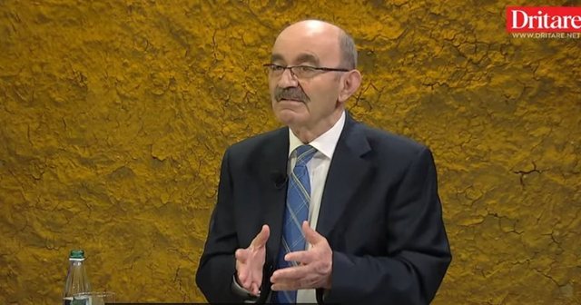 Shqipëria dhe Greqia nderojnë poetin dhe ish-diplomatin Daut Gumeni