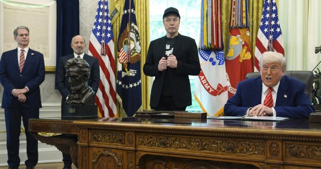 Gjobat, sulmet dhe deklaratat e forta: A po rrezikohet paqja globale?