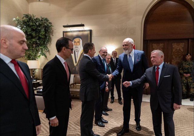 Kryeministri Rama në Jordani, pritet në takim zyrtar nga mbreti