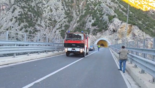 Hidhet nga ura në rrugën e Arbrit nipi i Nehat Kullës