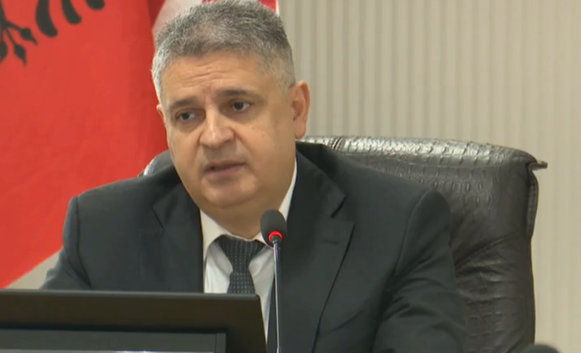 Adnan Xholi para KLP: Ja çfarë do të bëj nëse