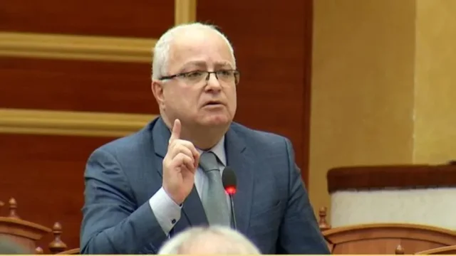 Edmond Spaho: Firmat për Avokatin e Popullit me urdhër të Flamur