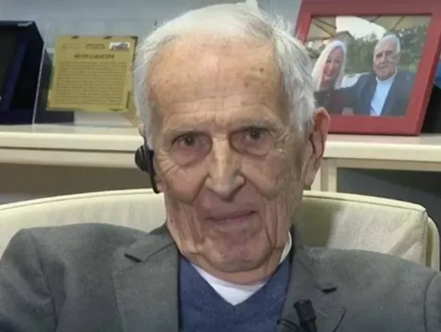 Aktivitet është të lodhesh, jo të shikosh dyqanet. Profesori