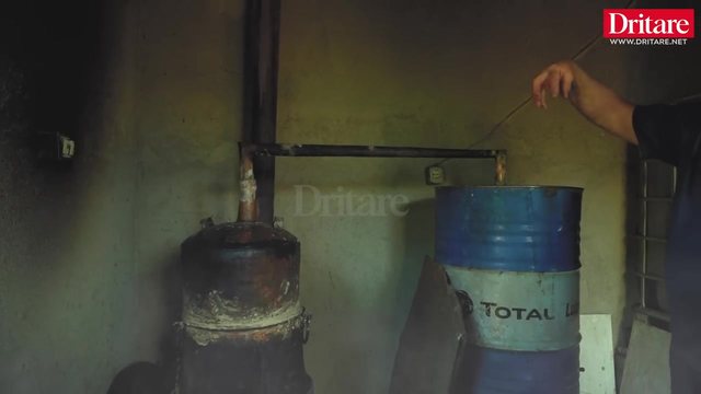 Fuçi druri apo plastike? Sekreti i fermentimit që bën