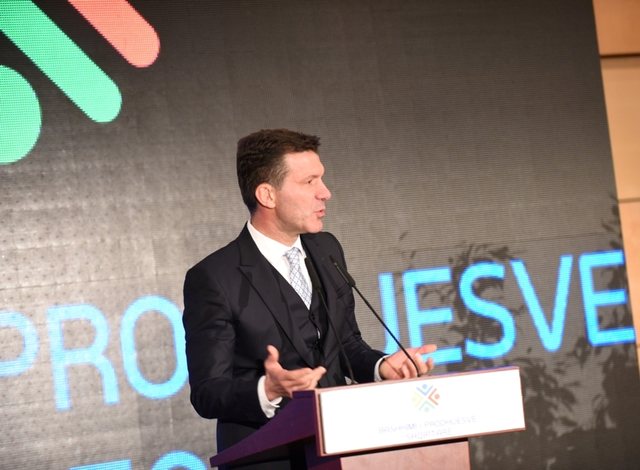 Këshilla e sipërmarrësit Sokol Kraja: Mos ia lini biznesin