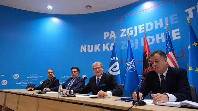 Berisha pas mbledhjes së Këshillit Kombëtar të PD: Salianji