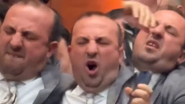 Demokratët sharje dhe tension ndaj Gardës! Saimir Korreshi në