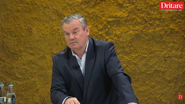 Nikollë Lesi zbulon skenarët: Balluku do të dorëhiqet si