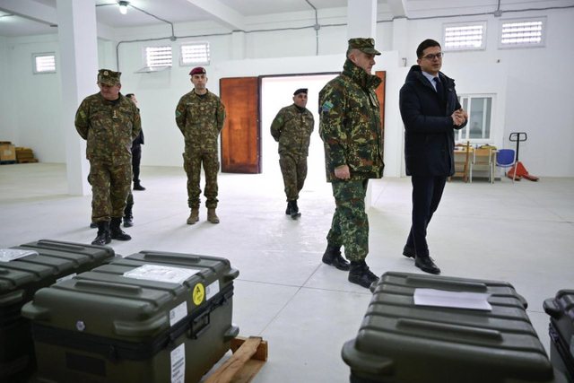 Shqip&euml;ria pajiset me sistemin raketor &ldquo;Javelin&rdquo;, ministri