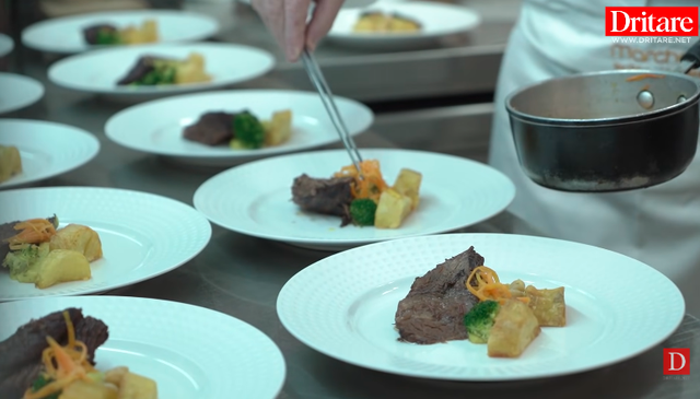 Marchesi, sht&euml;pia e fest&euml;s t&euml;nde!