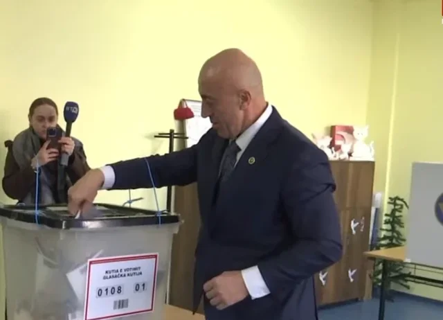 Voton Ramush Haradinaj! Thirrje qytetarëve për të ushtruar