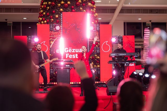 “Fito me Vodafone”, shpall fituesit e lotarisë së