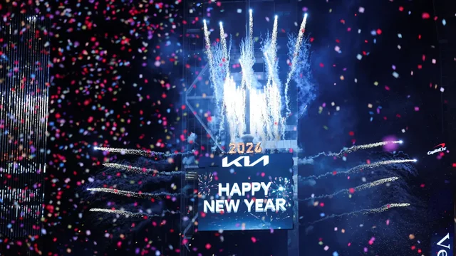 Foto/ Si u prit Viti i Ri n&euml;p&euml;r bot&euml;!