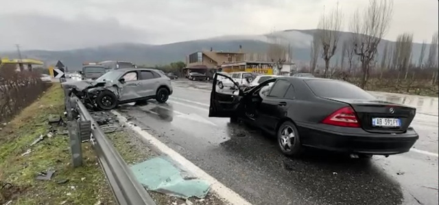 Aksident i rëndë në Lezhë, çifti humb jetën,
