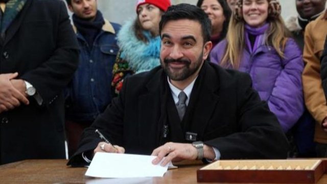 Mamdani merr detyr&euml;n si kryebashkiak i Nju Jorkut! Ja vendimi i par&euml;!