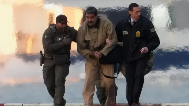 Pamjet historike t&euml; Nicol&aacute;s Maduro drejt gjykat&euml;s s&euml; Nju