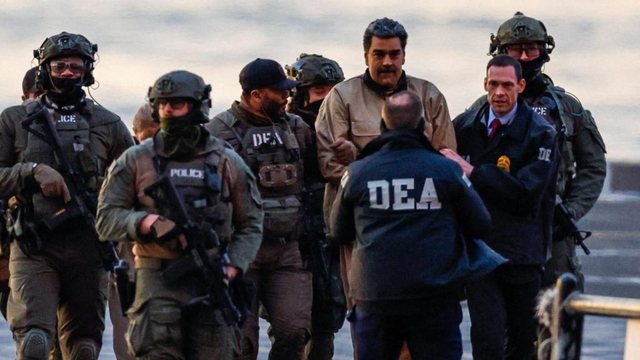 Pamjet historike t&euml; Nicol&aacute;s Maduro drejt gjykat&euml;s s&euml; Nju