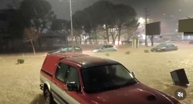 Video/ Pamjet dramatike nga p&euml;rmbytjet n&euml; Gjirokast&euml;r!