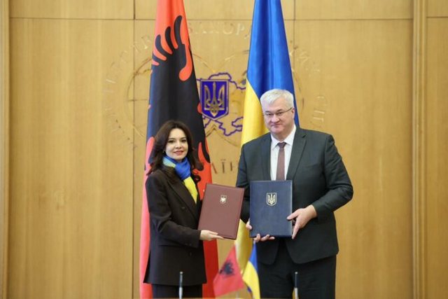 Spiropali n&euml; Kiev: Shqip&euml;ria n&euml; krah t&euml; Ukrain&euml;s