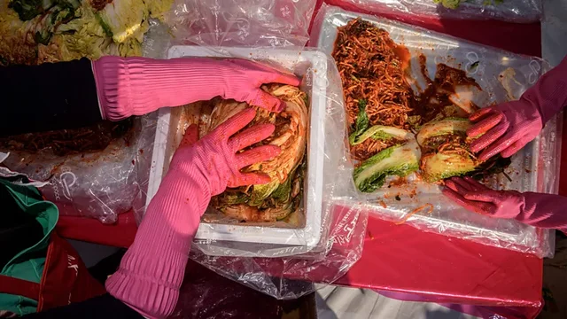 Si kujdeset bota p&euml;r mir&euml;qenien? 7 tradita globale q&euml; ia vlen