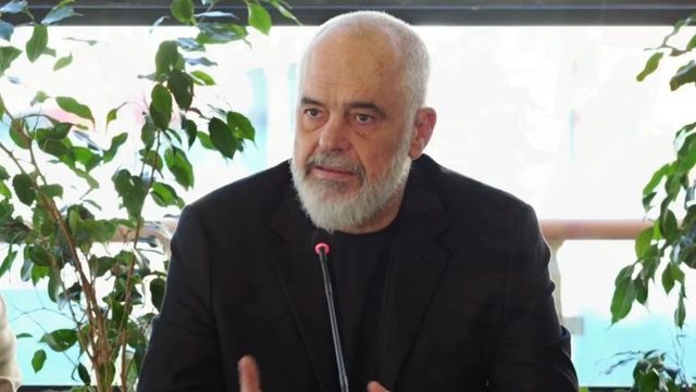 Rama: Mbetjet, d&euml;m t&euml; pariparuesh&euml;m p&euml;r natyr&euml;n! Do