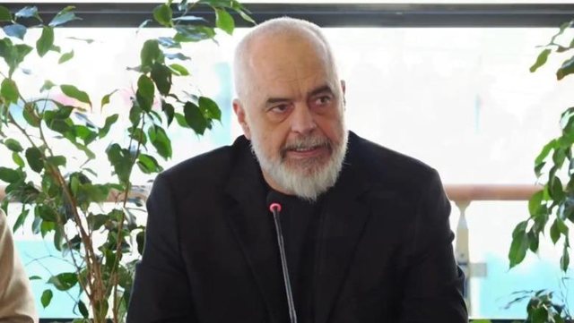 Rama kritika kryebashkiak&euml;ve: Rrini dhe prisni nga buxheti i shtetit!