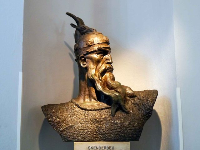 E v&euml;rteta e origjin&euml;s s&euml; Sk&euml;nderbeut! Studiuesi tregon