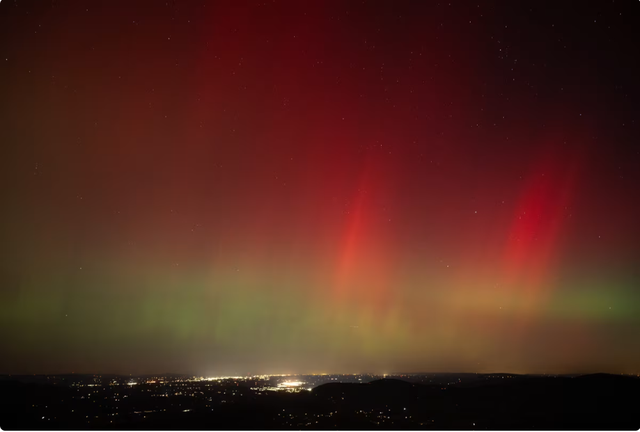 Stuhi e rrall&euml; diellore drejt Tok&euml;s, ndri&ccedil;ohet qielli