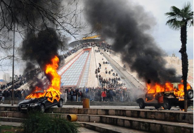 15 vite nga protesta e 21 janarit!