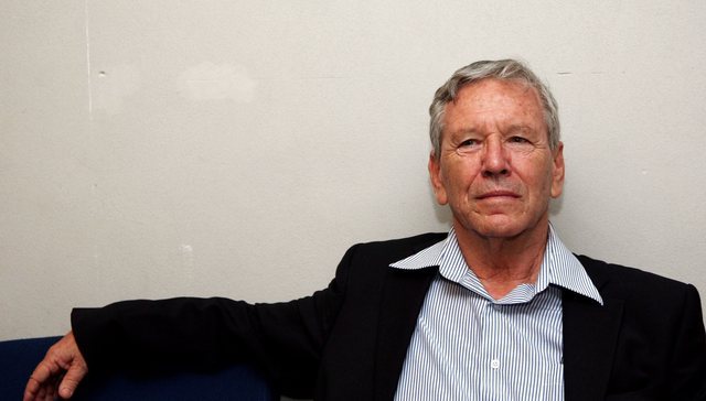 Amos Oz për dashurinë dhe urrejtjen. Një intervistë që