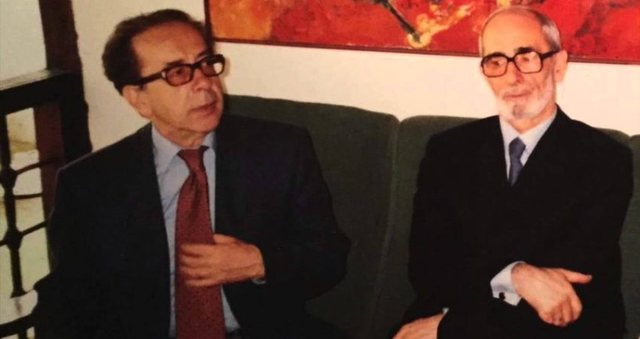 Rexhep Qosja: Kadare sot nuk ka nevoj&euml; p&euml;r lavde t&euml; rastit. Ai ka