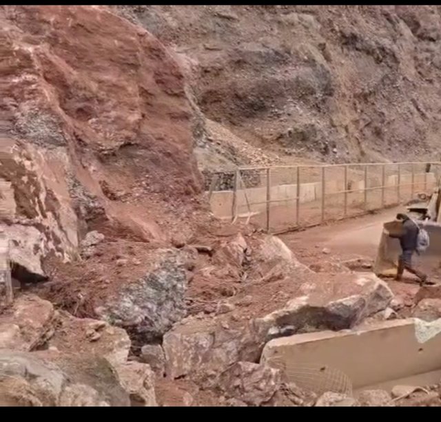 Apeli i policis&euml; p&euml;r drejtuesit e mjeteve: Shmangni rrug&euml;n drejt