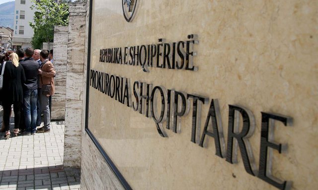 Replikat e Ram&euml;s me gjyqtar&euml;t, Shoqata e Prokuror&euml;ve: