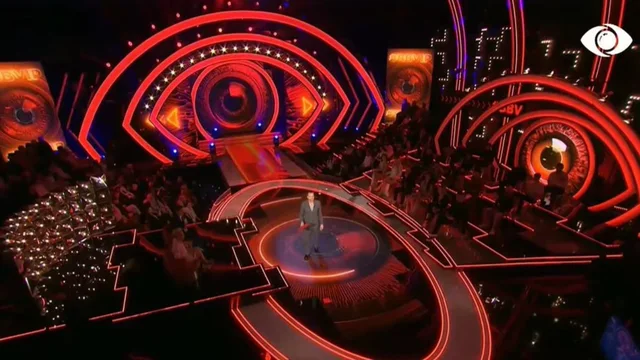 &Ccedil;far&euml; vendosi publiku p&euml;r Rogertin!