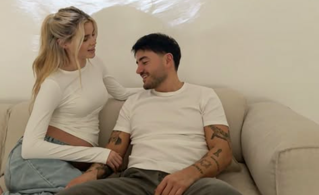 K&euml;ng&euml;tari i njohur zbulon se do t&euml; b&euml;het baba p&euml;r