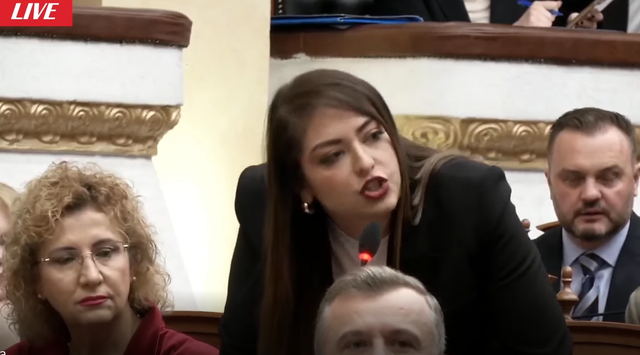 Sara Mila-Berish&euml;s:  Nuk u lodhe duke djegur Shqip&euml;rin&euml; p&euml;r