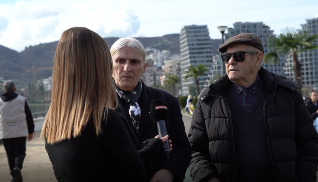 Puthje dhe deklarata dashurie! Kështu festohet Shën Valentini në