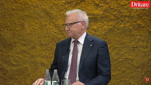 Do mbahet mend! Bimo komenton fjalimin e Ram&euml;s n&euml; Bordin e Paqes!