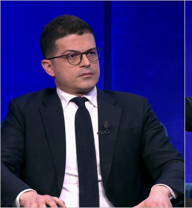 V&euml;ngu: Rama e p&euml;rdori Bordin e Paqes si platform&euml; p&euml;r