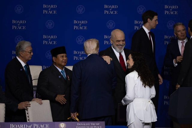 Edi Rama dhe një boshllëk që zgjati 30 vite