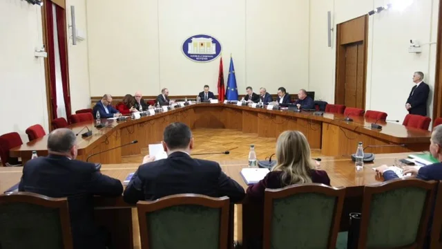 P&euml;rfundon pa vendim mbledhja e K&euml;shillit t&euml; Mandateve.