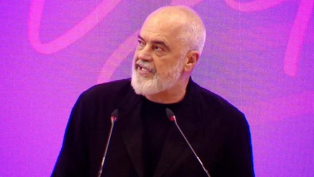 Rama në Dibër: PD akuzonte Nanon për lidhje me Beogradin, por