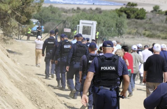 Rrethim dhe protest&euml;. &Ccedil;far&euml; po ndodh n&euml; Zv&euml;rnec?